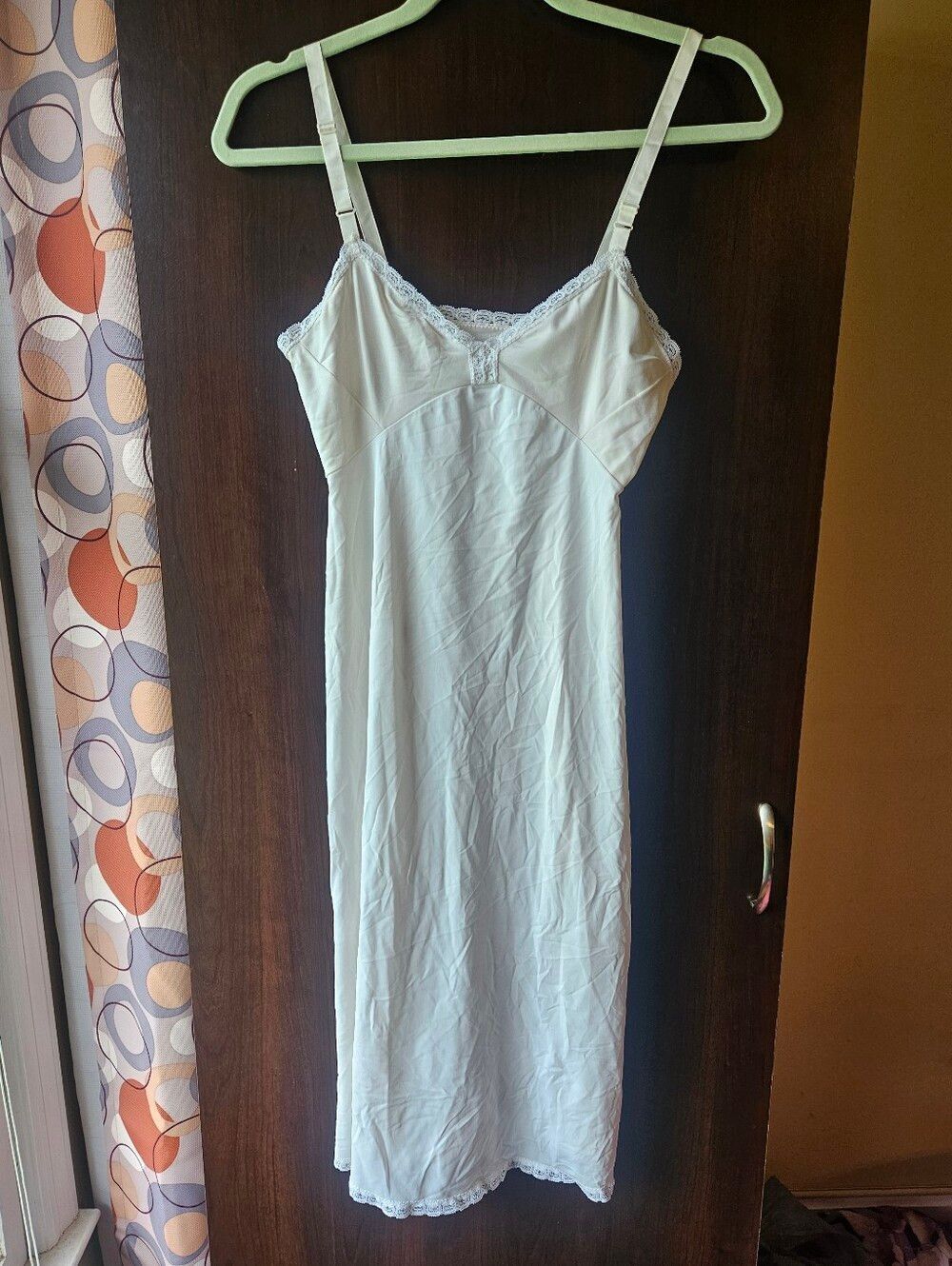 Vintage Shadowline Cream Lace Nightgown Size 34 Tall